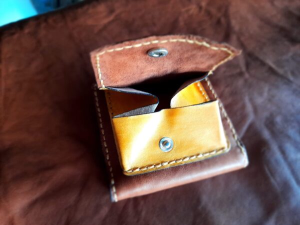 Carteira em Pele de Bovino - Porta-Moedas Exterior