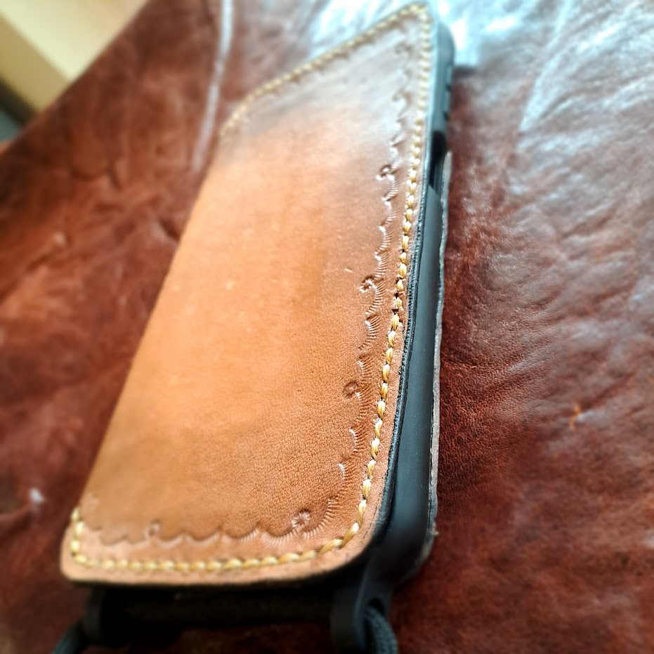 capa em pele para telemóvel