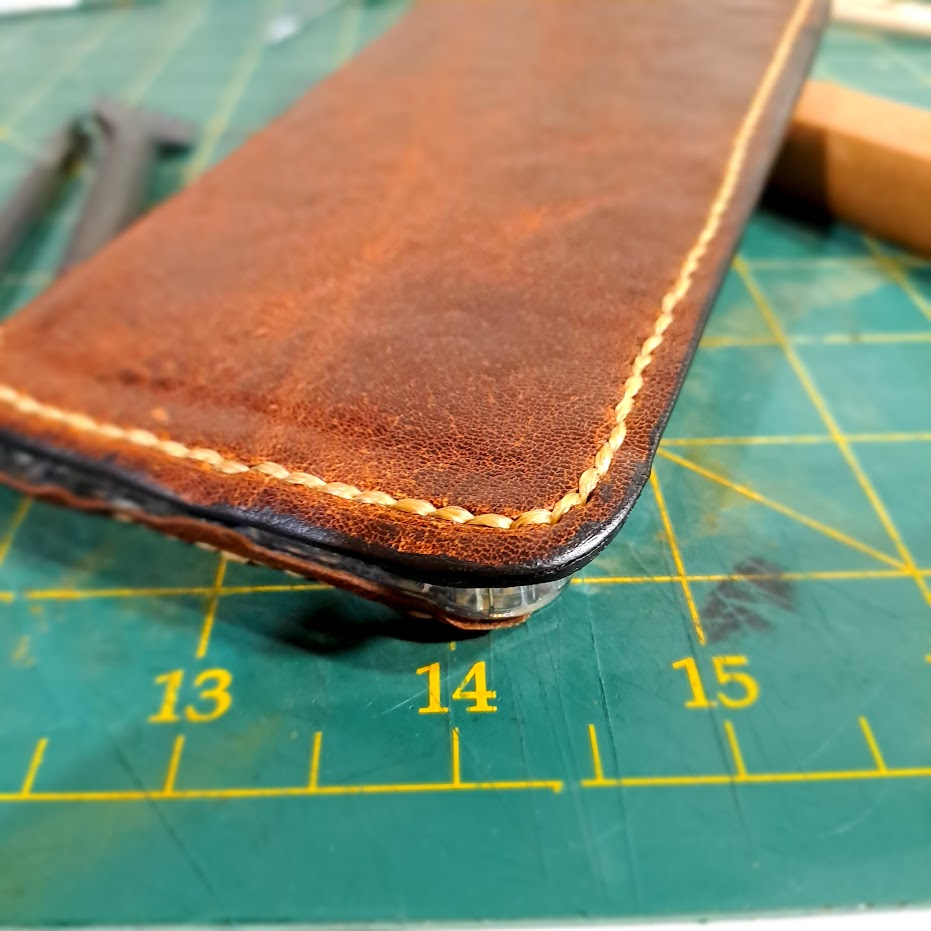 capa em pele para telemóvel