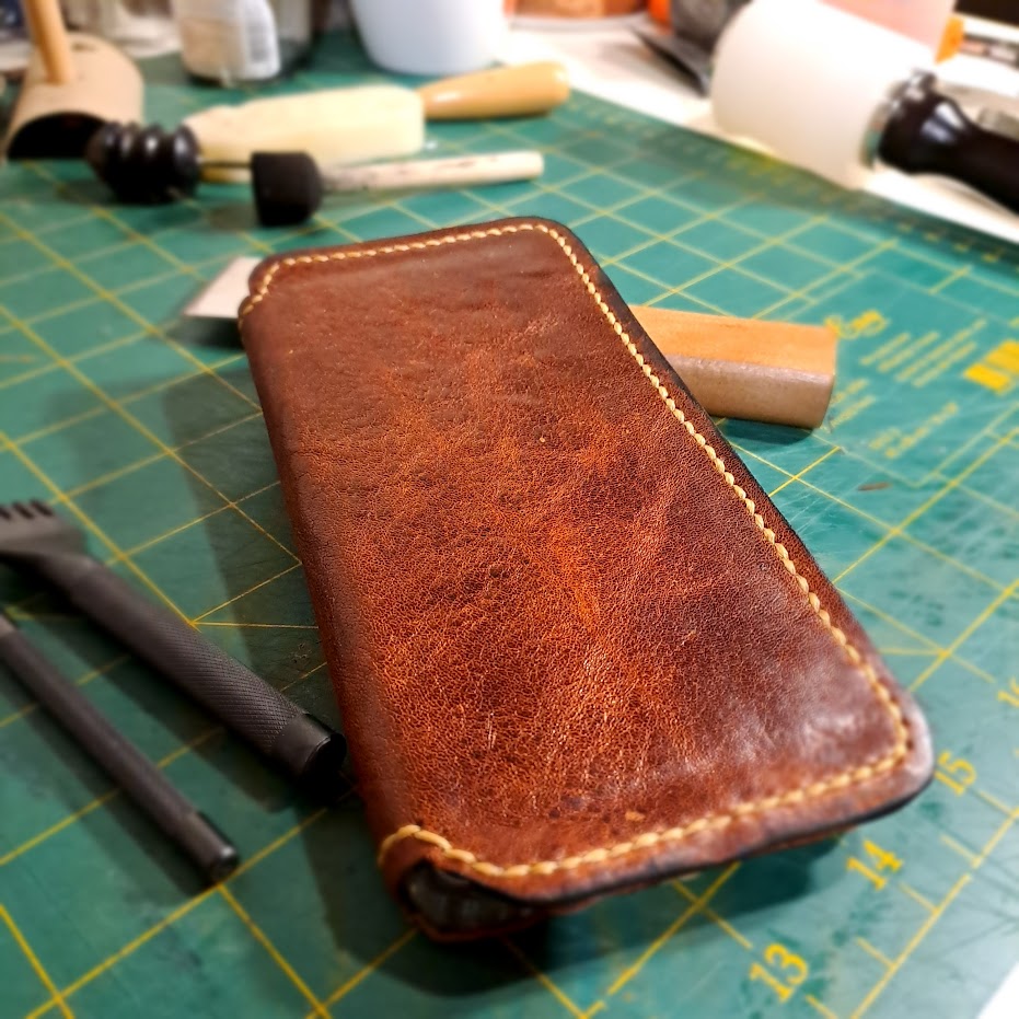 capa em pele para telemóvel