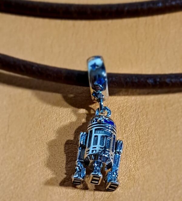 Fio em Couro R2D2 Silver