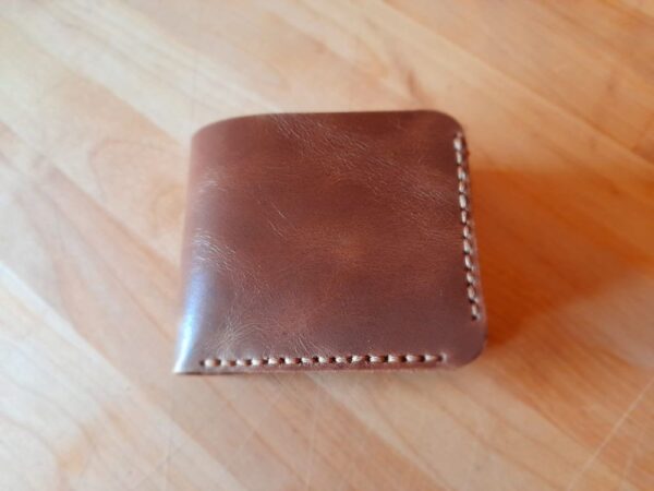 Carteira tradicional em couro – com mensagem gravada